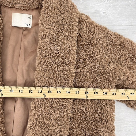 Aritzia Wilfred Free Plush Teddy Grete Faux Fur Jacket Small Tan One Button Coat - Picture 11 of 14